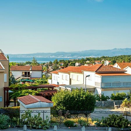 מאלינסקה Apartments Kvarner 2 מראה חיצוני תמונה