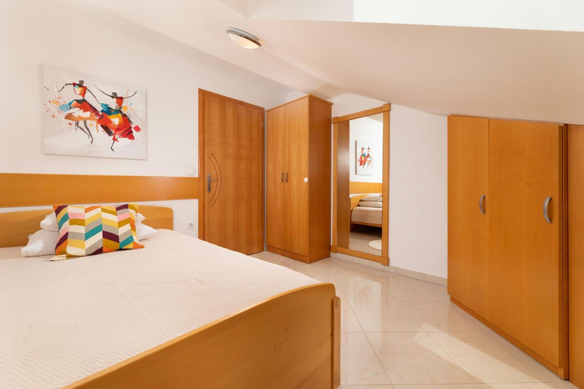 מאלינסקה Apartments Kvarner 2 מראה חיצוני תמונה